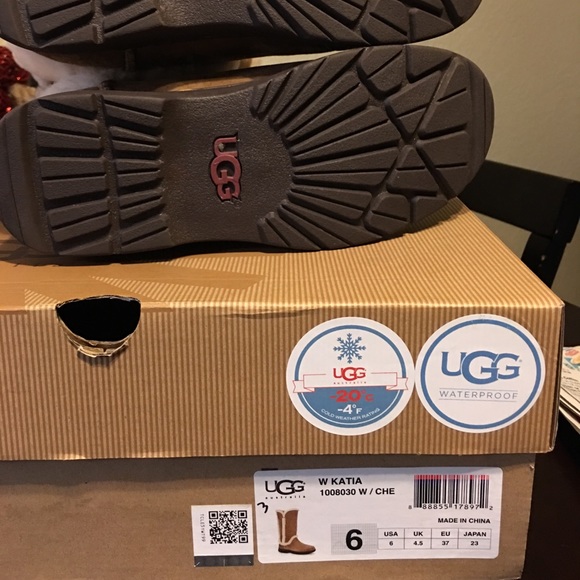 ❄️ UGG Katia Chestnut Boots ❄️ 💯 Authentic - Picture 5 of 10